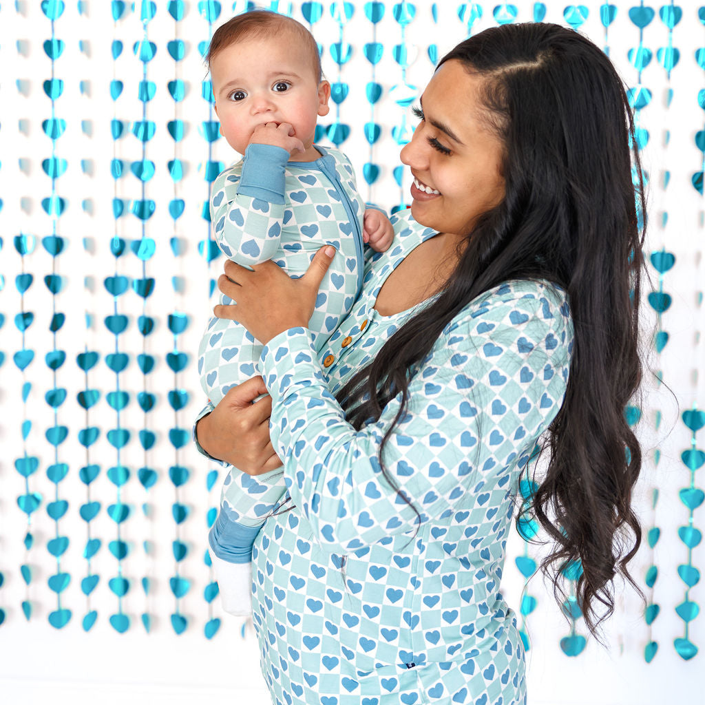 WOMEN'S PAJAMA SET- Blue Hearts - The Avenue44