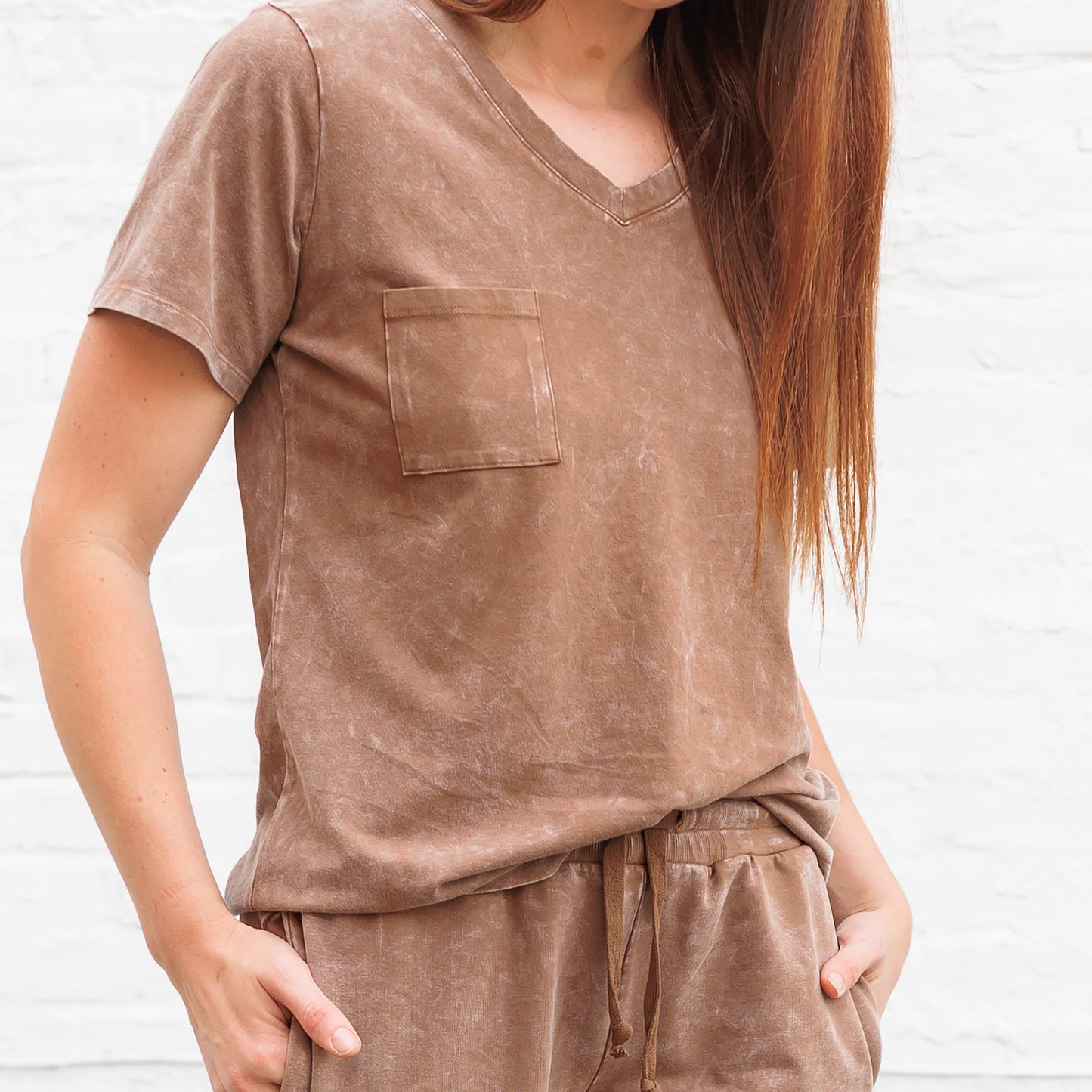 MAMA V-NECK- Bark Snow Wash - The Avenue44