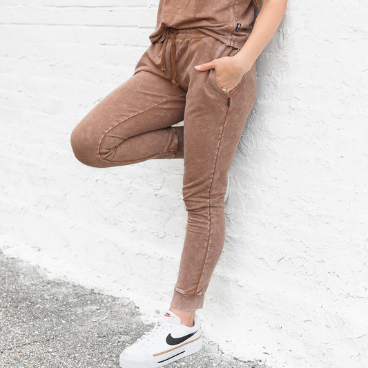 MAMA JOGGERS- Bark Snow Wash - The Avenue44