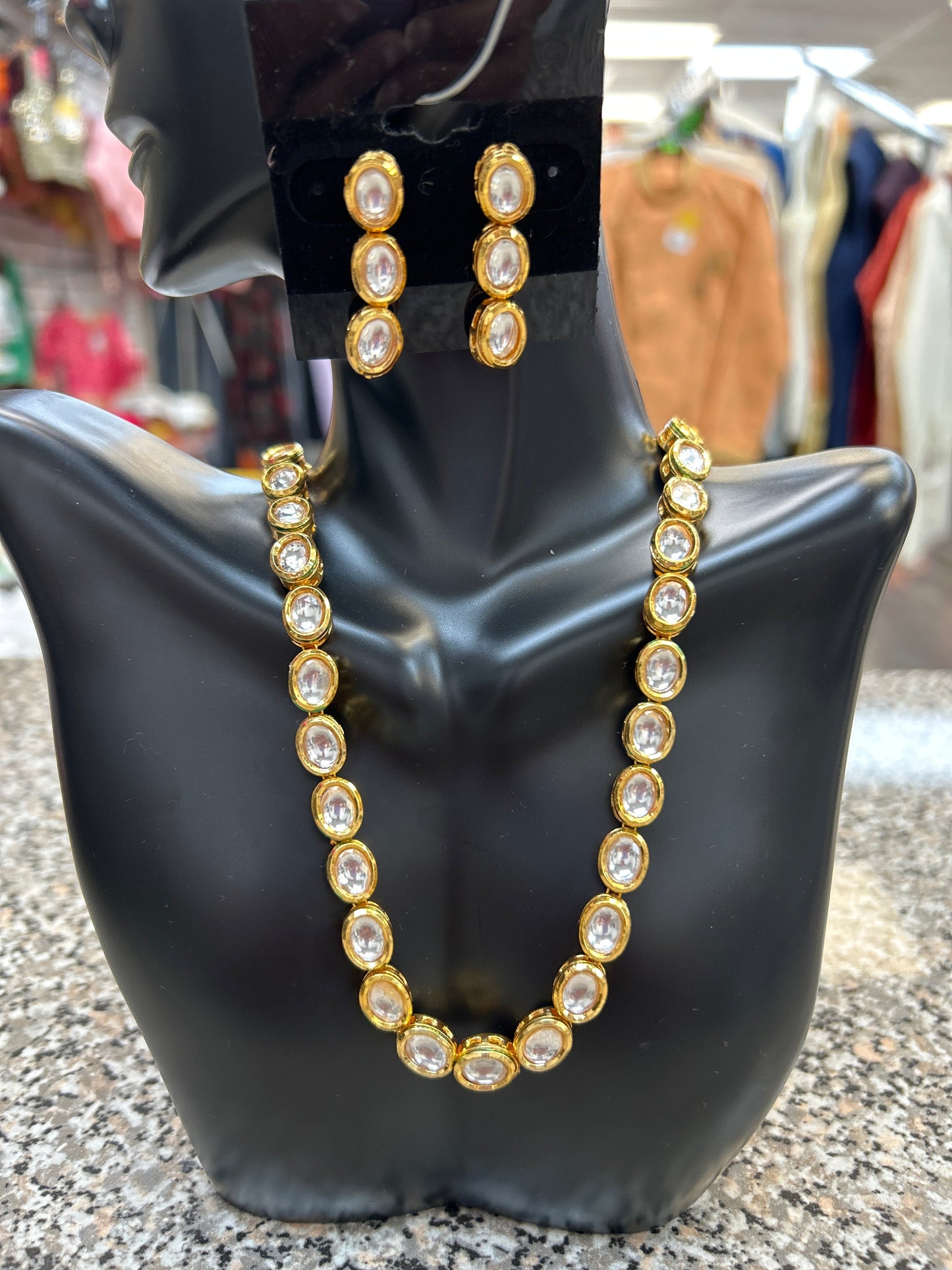 Kundan necklace : single ladi - The Avenue44