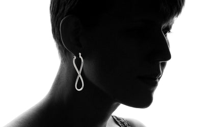 Infinity Figure 8 Drop Earrings in 18K Gold - The Avenue44