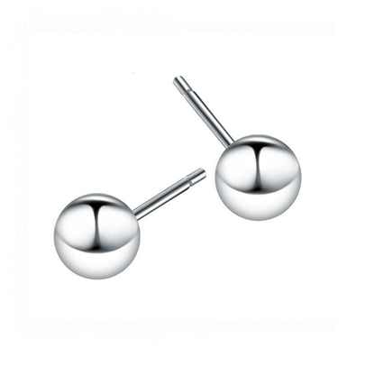 Amy and Annette 14K Gold Ball Stud Earrings - The Avenue44