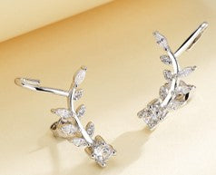 18K White Gold Cuff Climber Earring with crystals from Swarovski - The Avenue44