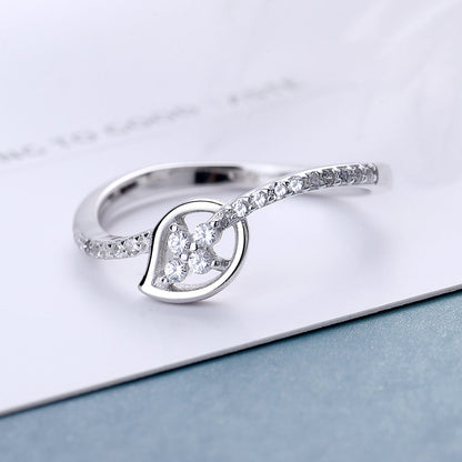 Sterling Silver Leaf Ring with crystals from Swarovski - The Avenue44