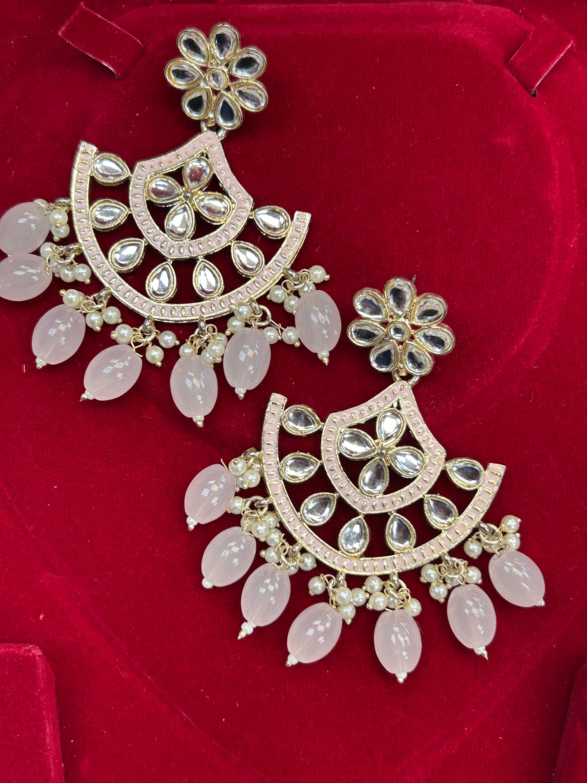 Kundan earrings - The Avenue44