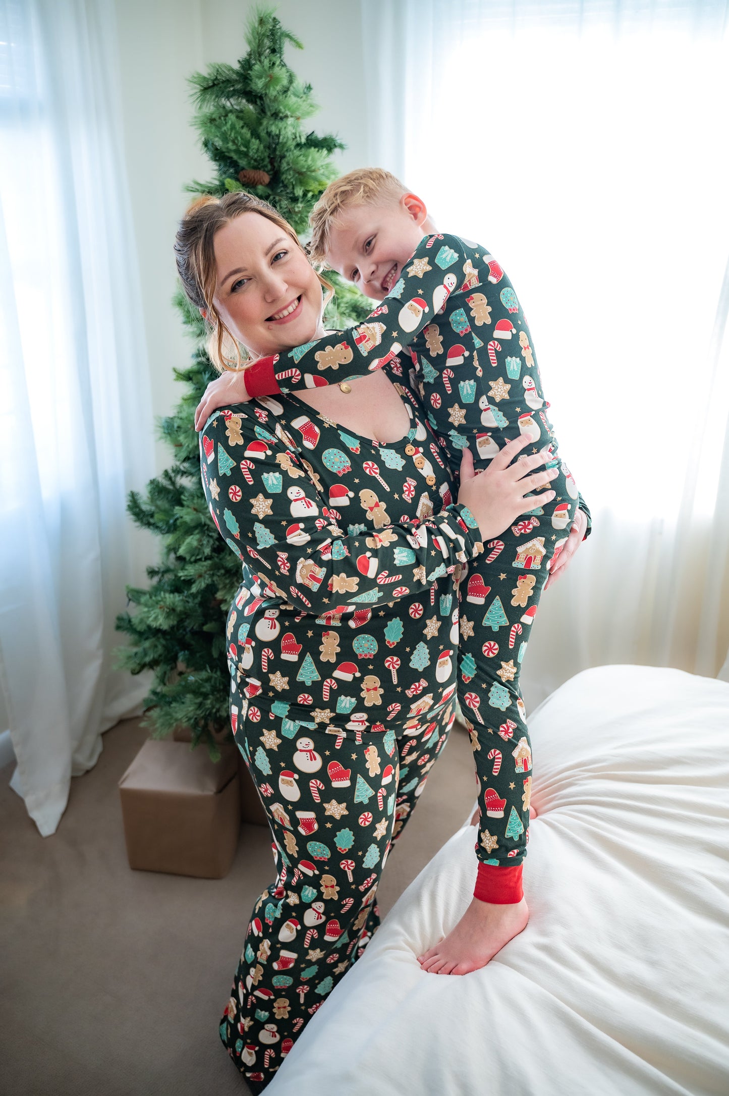 WOMEN'S PAJAMA SET- Millie Roo Mas - The Avenue44