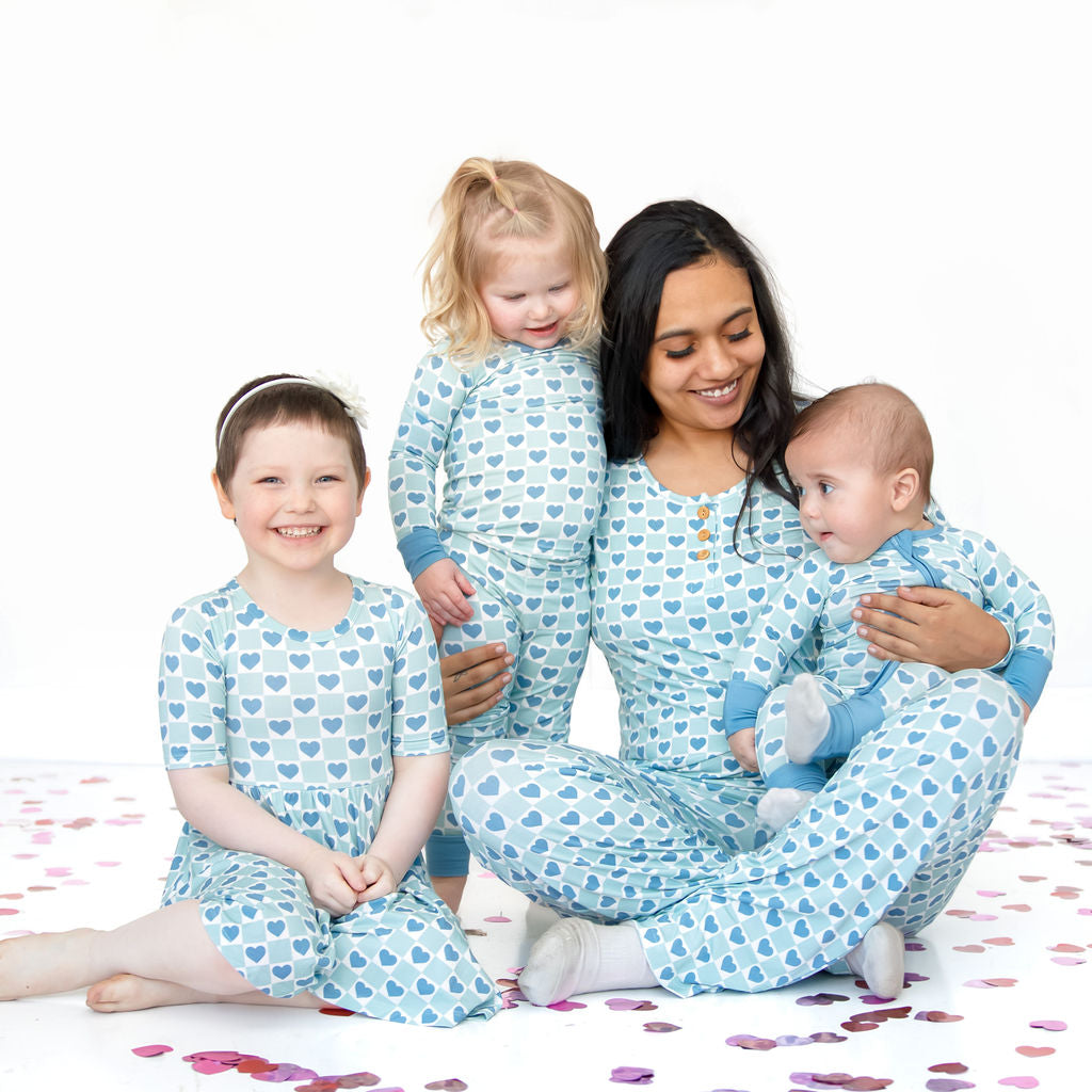 WOMEN'S PAJAMA SET- Blue Hearts - The Avenue44