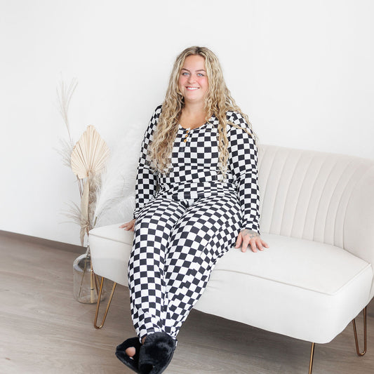 WOMEN'S PAJAMA SET- B+W Check Ribbed - The Avenue44