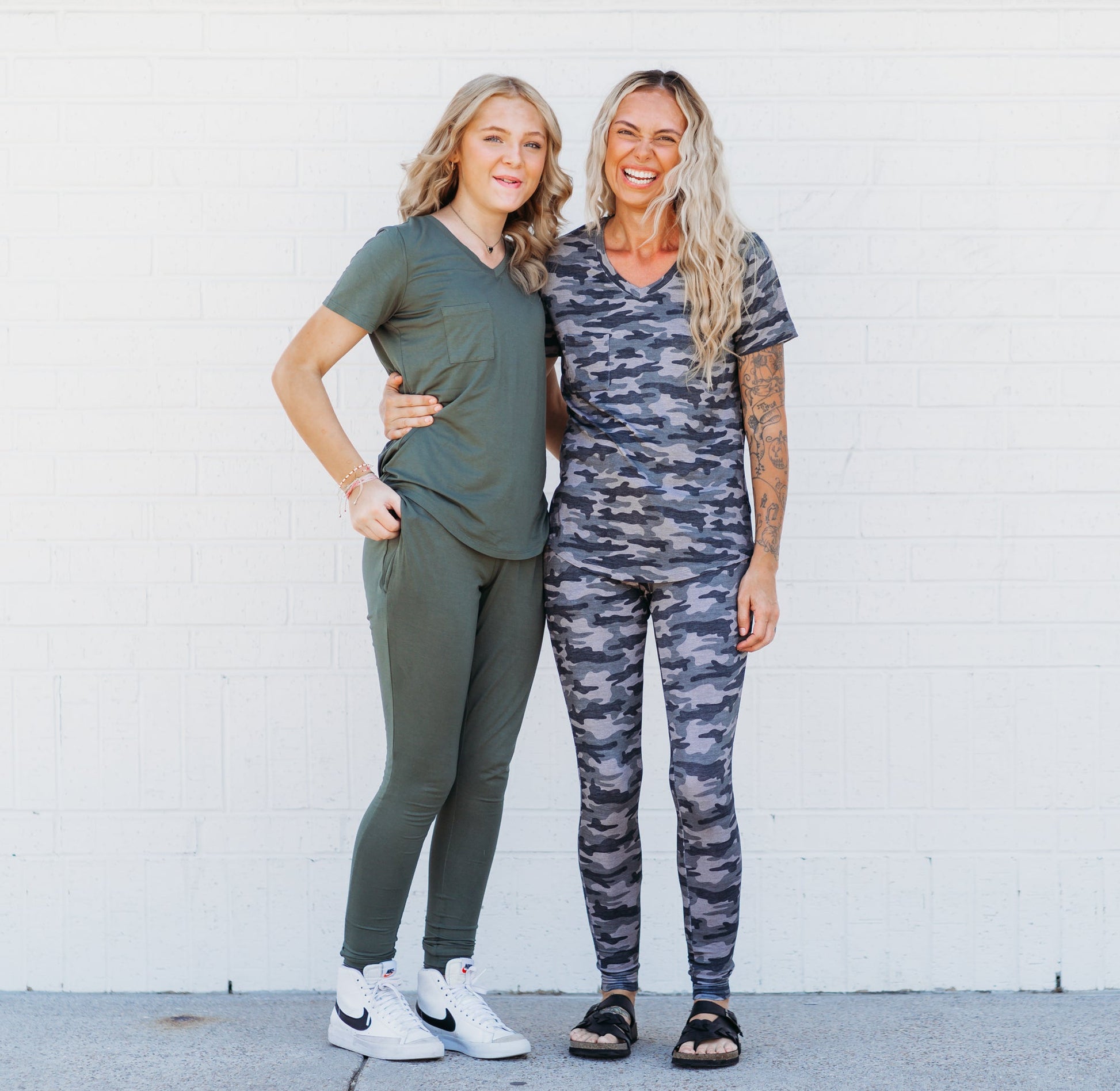 MAMA JOGGERS- Chris Camo - The Avenue44