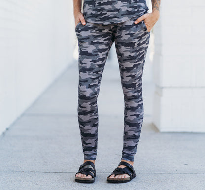 MAMA JOGGERS- Chris Camo - The Avenue44