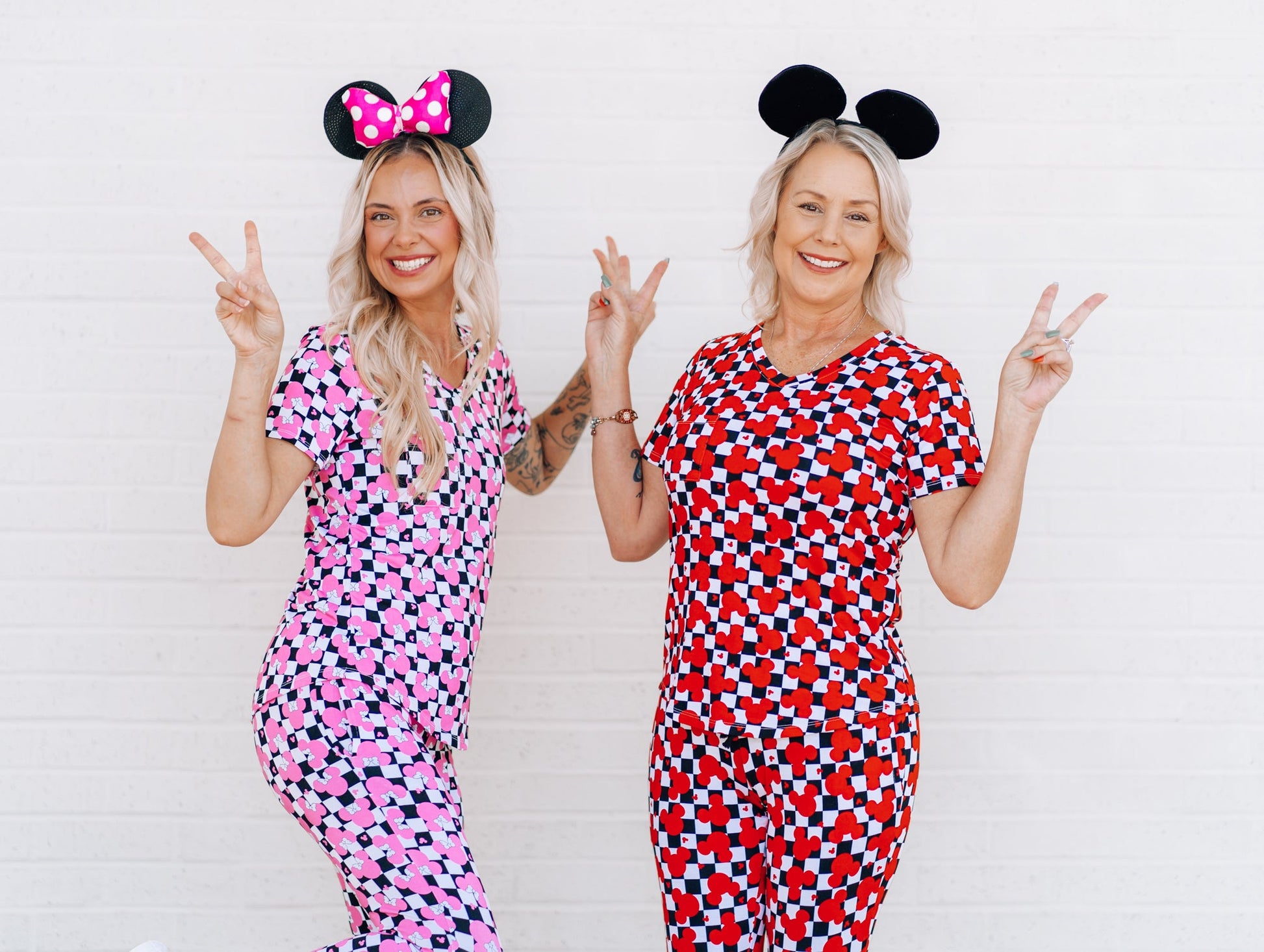 MAMA V-NECK- Roo Magic (Red) - The Avenue44