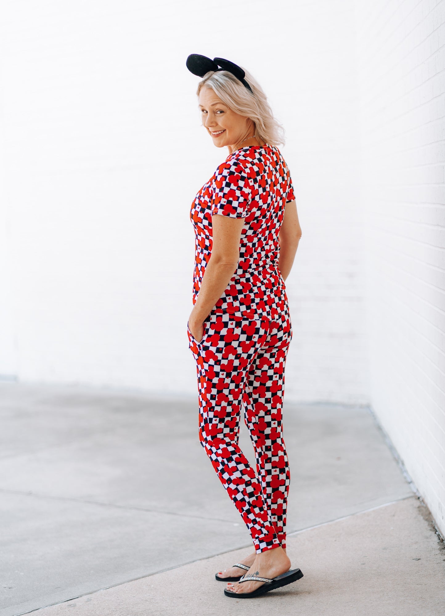 MAMA JOGGERS- Roo Magic (Red) - The Avenue44