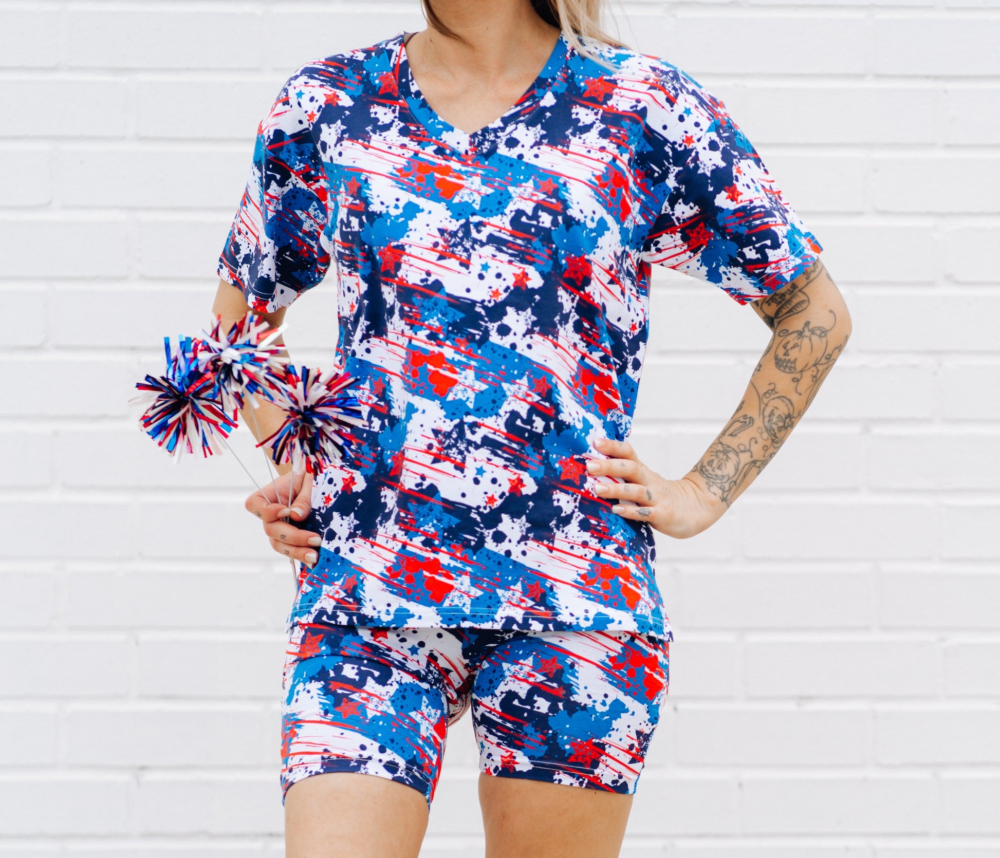 WOMANS BIKER SHORT SET- American Splatter - The Avenue44