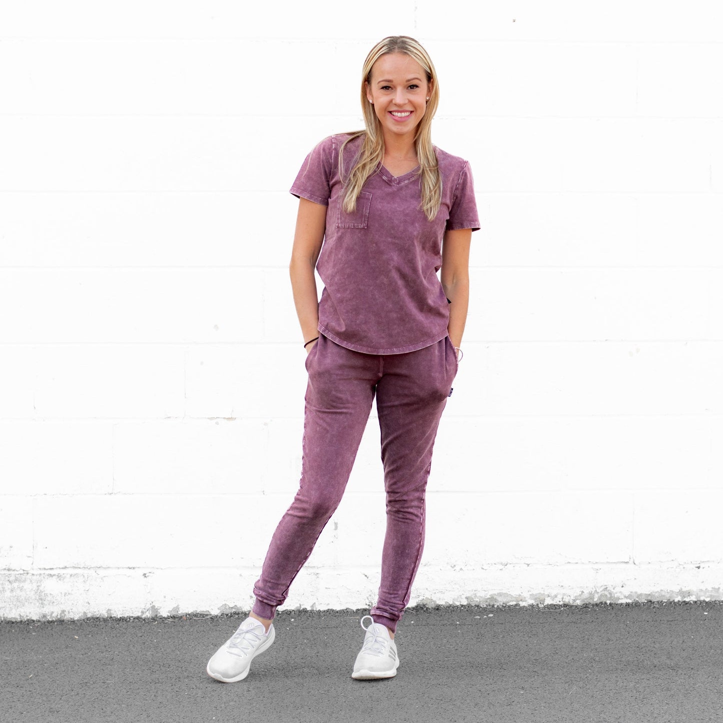 MAMA V-NECK- Oxblood Snow Wash - The Avenue44