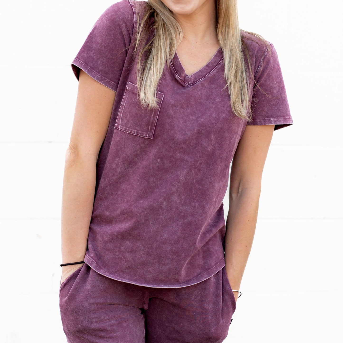 MAMA V-NECK- Oxblood Snow Wash - The Avenue44