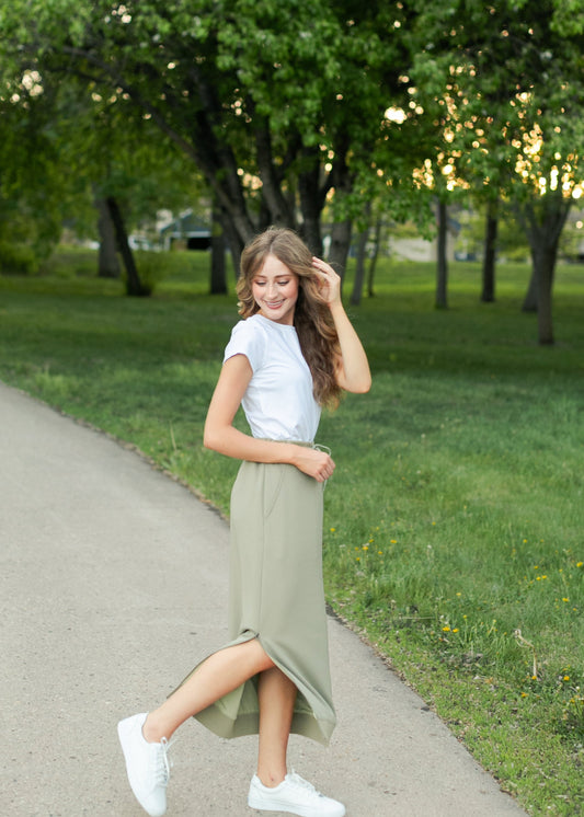 Bradi Side Zipper Athletic Midi Skirt