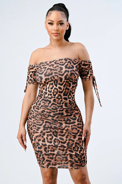 LEOPARD PRINT SHIRRING BODYCON DRESS